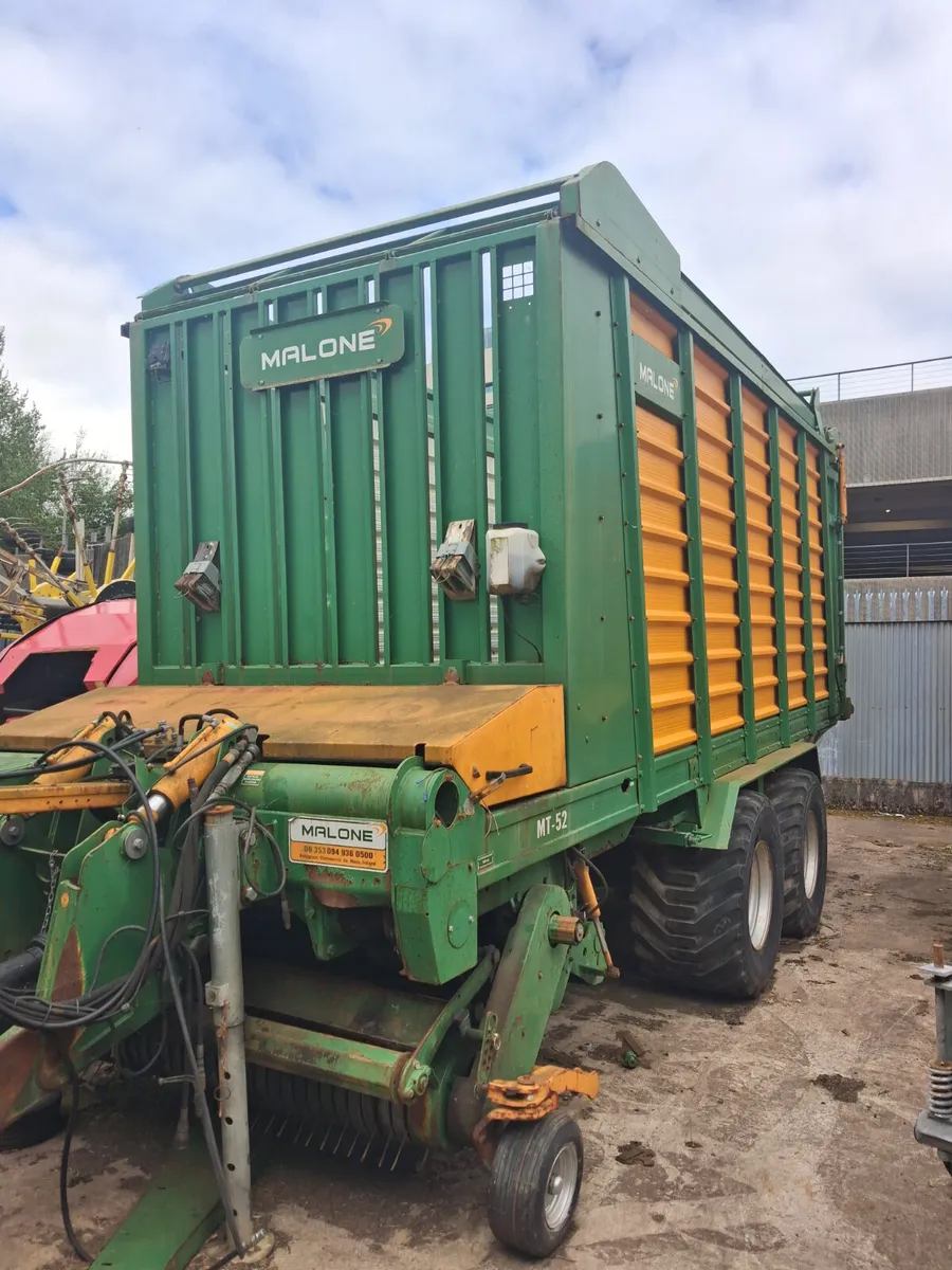 Silage wagon - Image 1