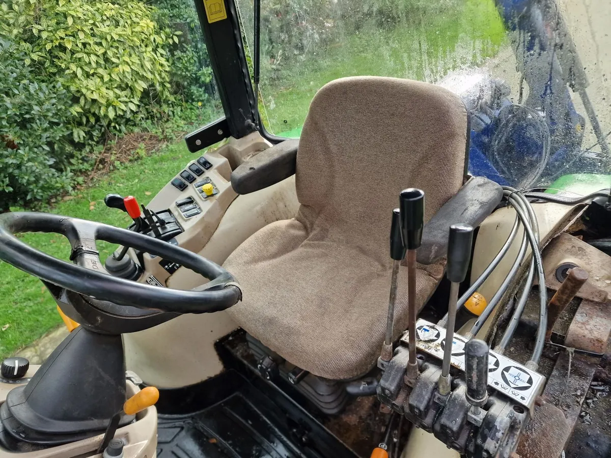 John Deere 4520 55hp Compact Tractor Loader Hedge - Image 4