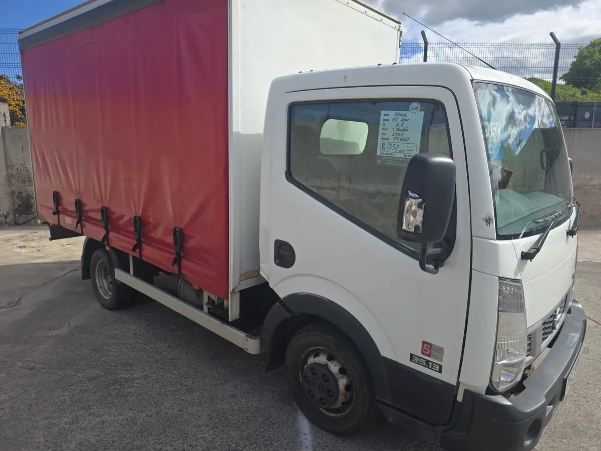 2020 Nissan NT400 curtain sider NI reg - Image 4