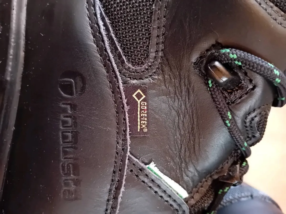 Gore-tex boots - Image 1