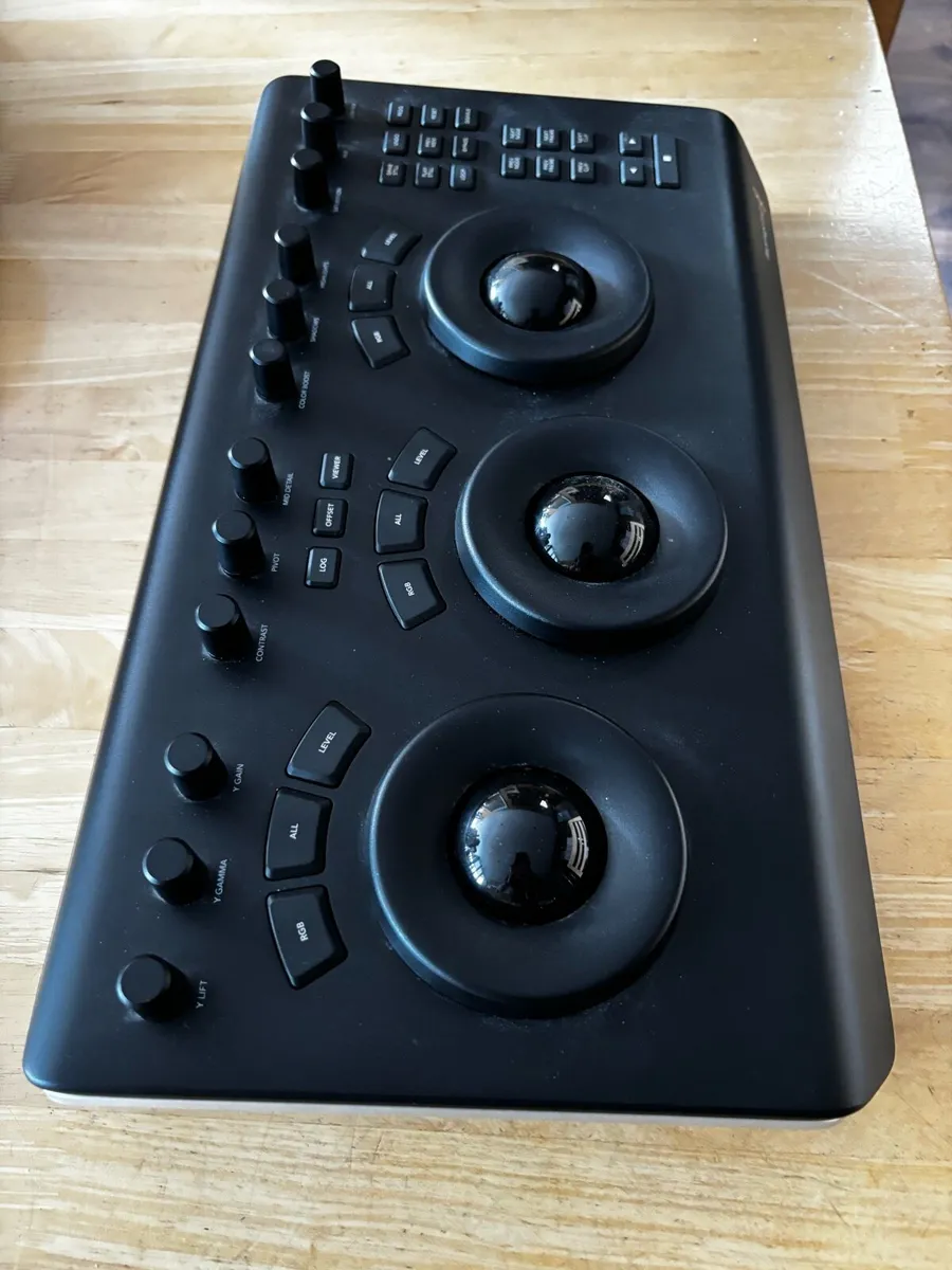 Blackmagic Design DaVinci Resolve Micro Panel - Image 2