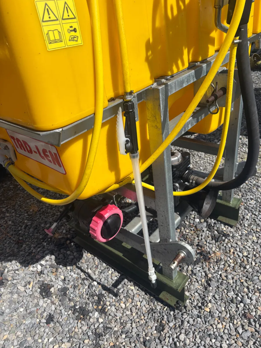 600 litre sprayer with hand lance - Image 3