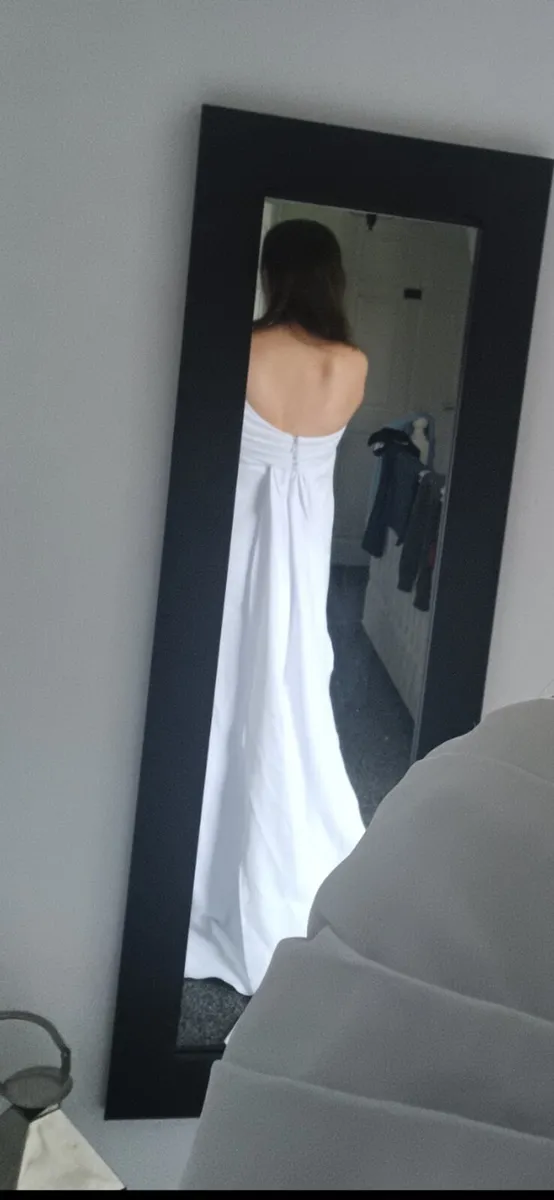 Wedding dress - Image 3
