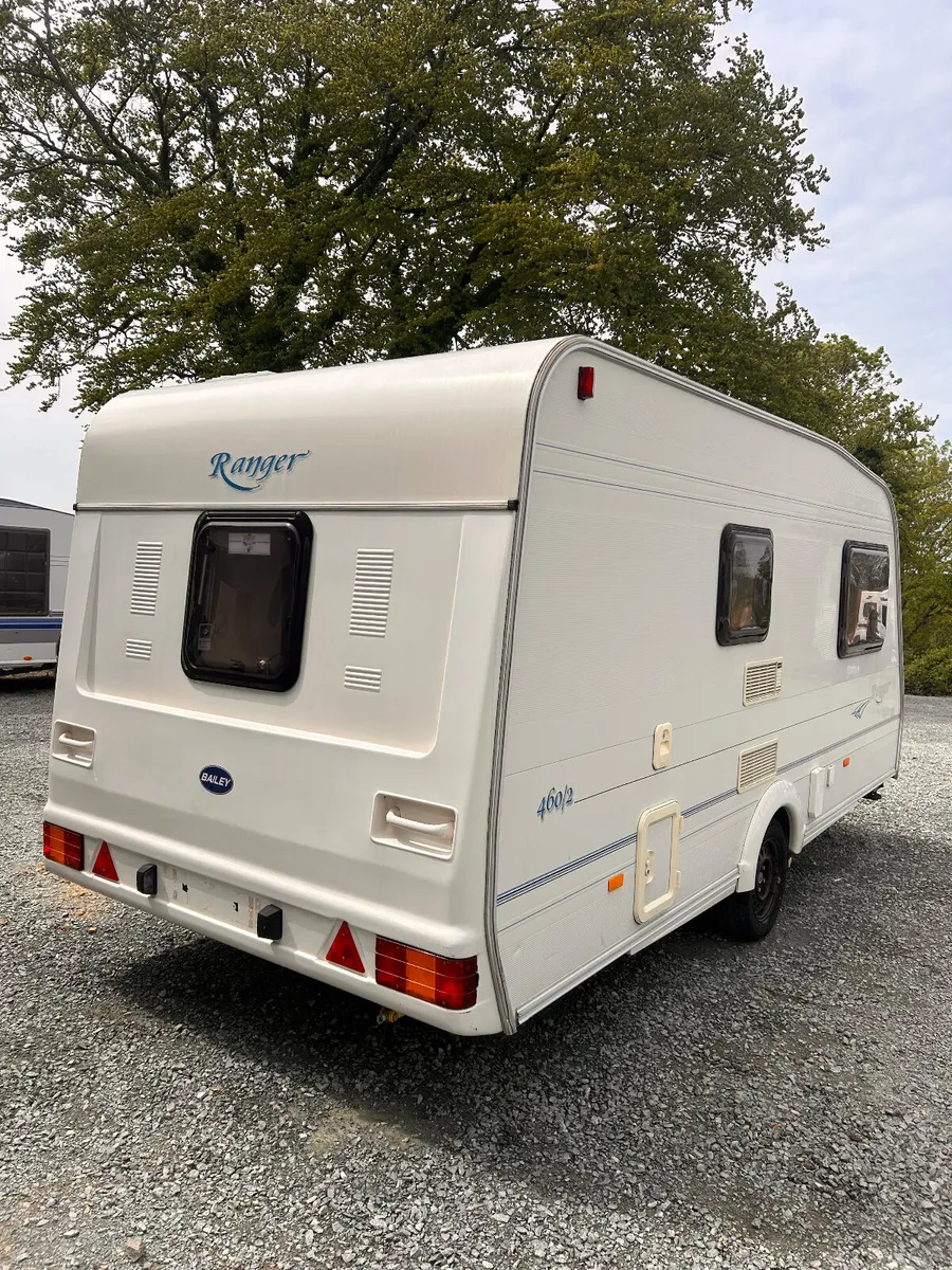 2 berth caravan - Image 2