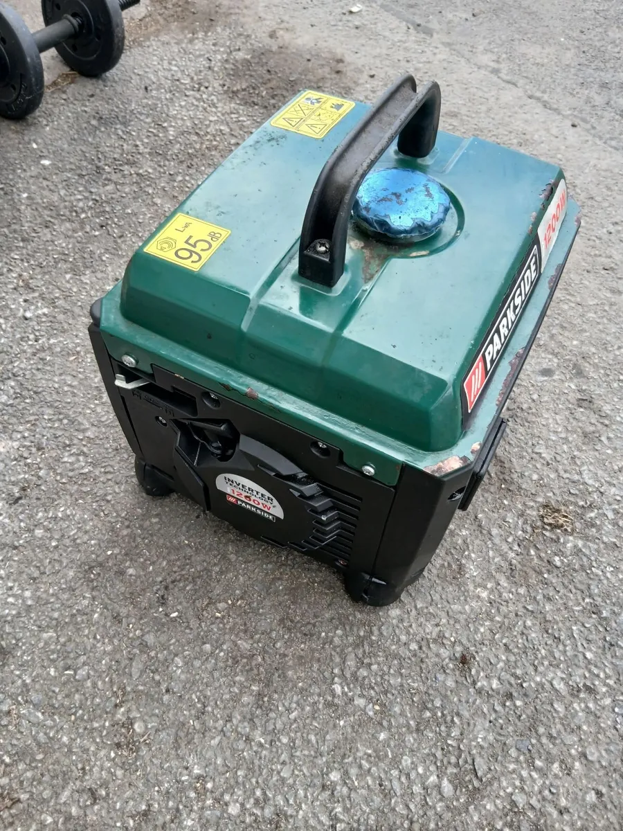Generator working perfect price too sell 70e - Image 1