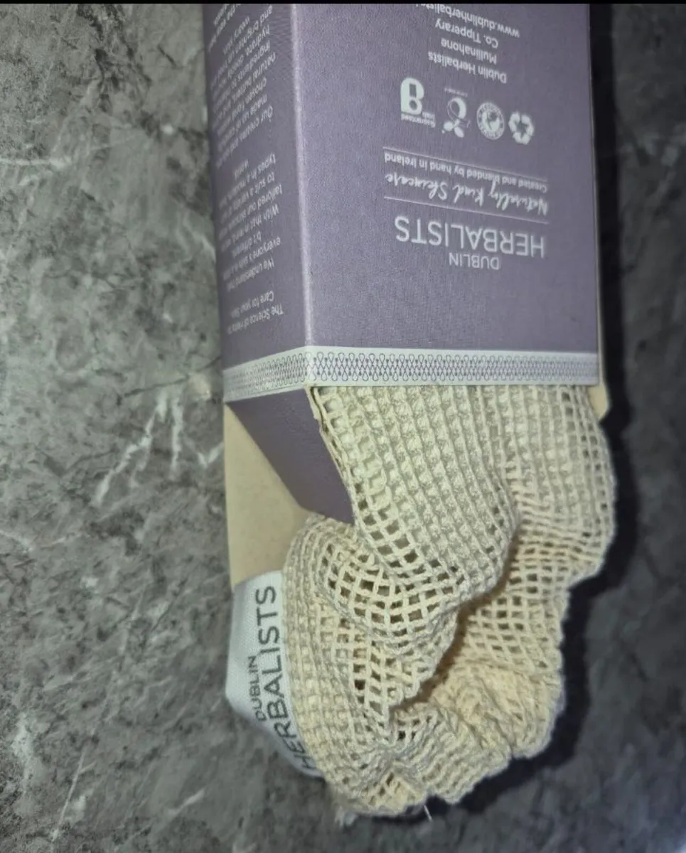 Makeup removal pads dublin herbalists - Image 2