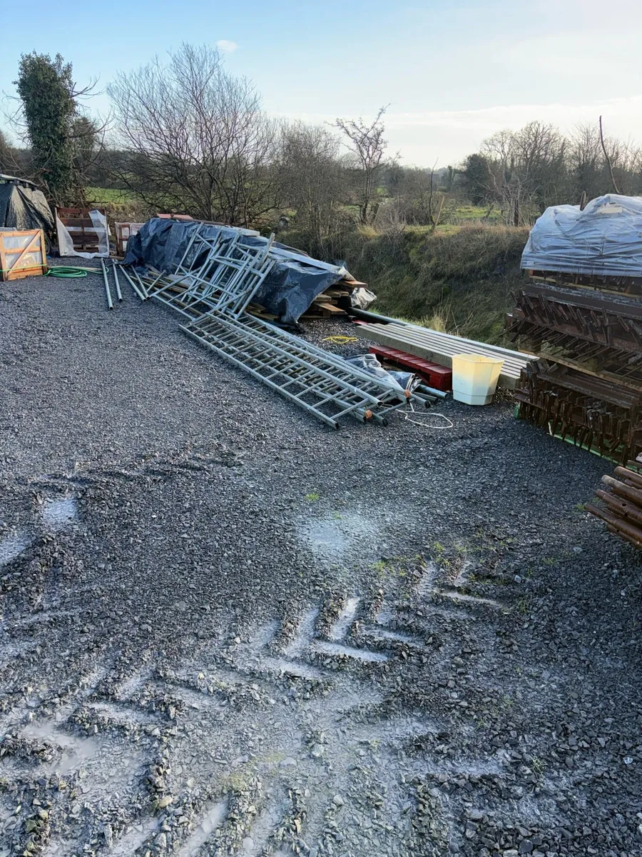 Scaffolding - Image 2