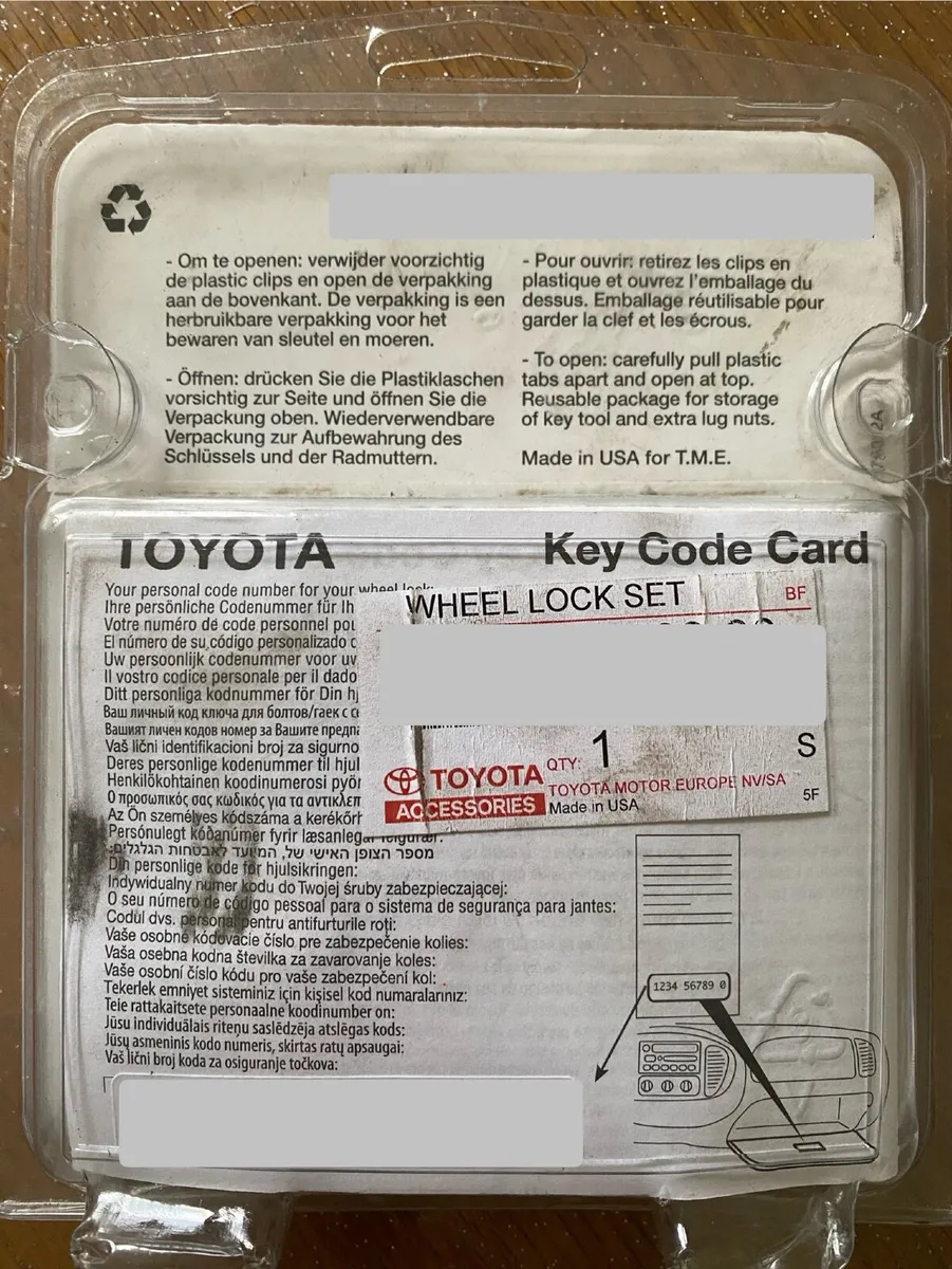 Toyota genuine wheel locks - Image 2