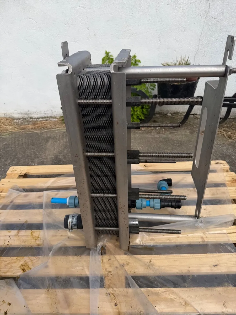 Plate cooler Fabdec 90l per min - Image 1