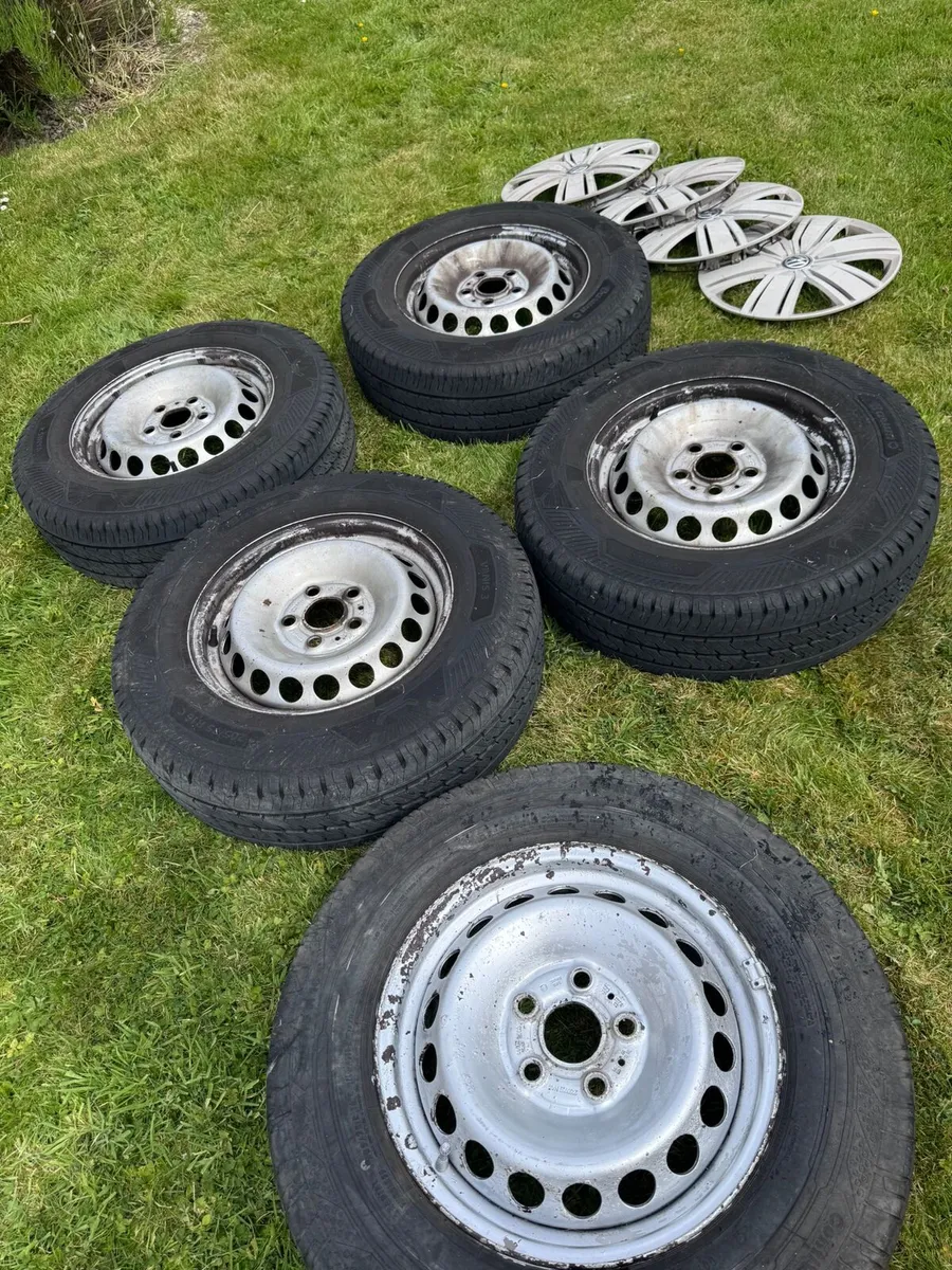 Wv Crafter steel rims, tyres and trims - Image 1