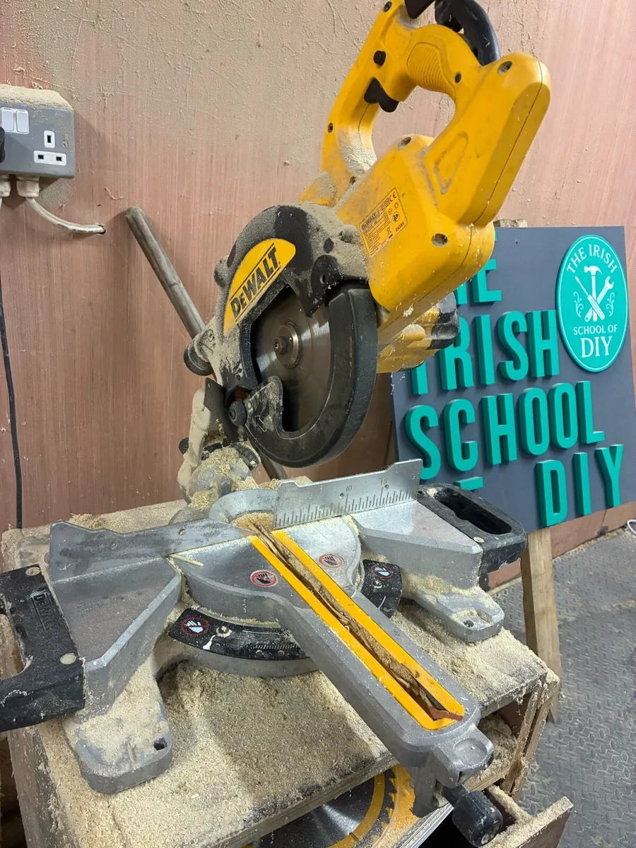 Dewalt chop saw - Image 4