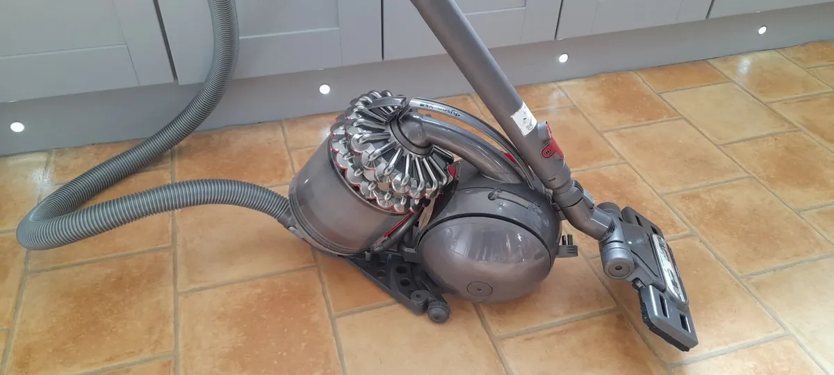 Dyson vacuum/Hoover cleaner - Image 4