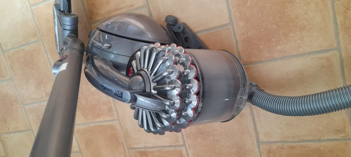 Dyson vacuum/Hoover cleaner - Image 3