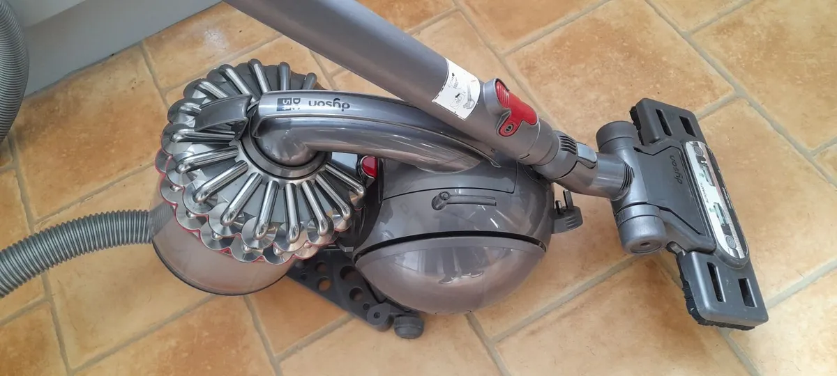 Dyson vacuum/Hoover cleaner - Image 1