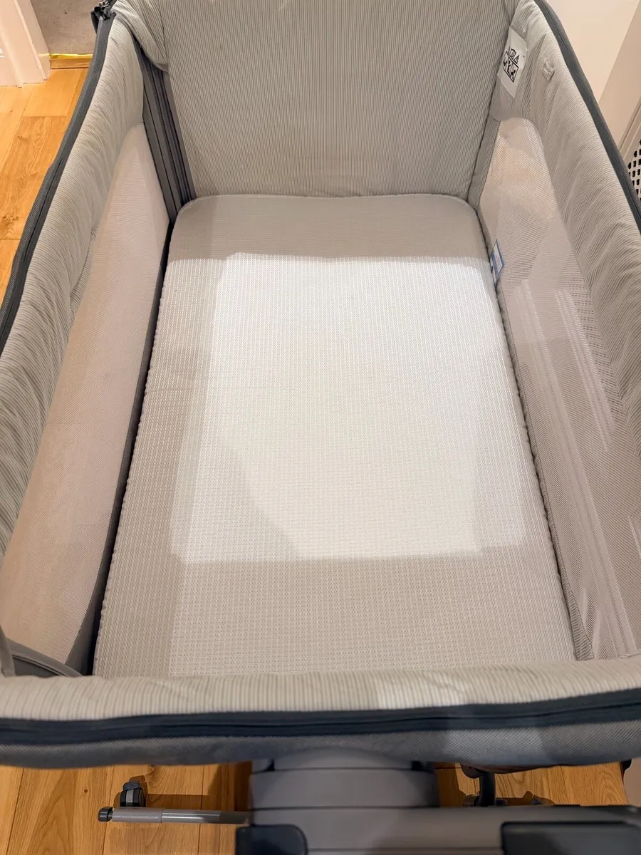 Chicco Next2Me Co-Sleeper - Image 2