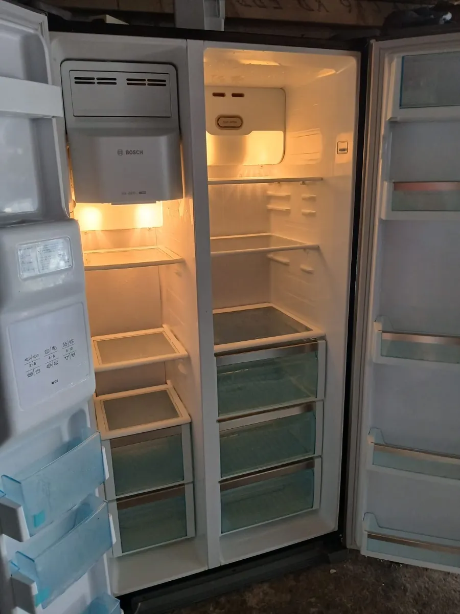AMERICAN FRIDGE AND FREEZER - Image 3