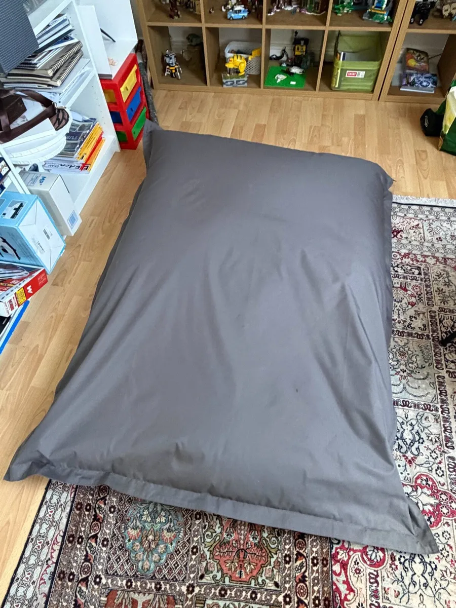 Bean bag - Image 1