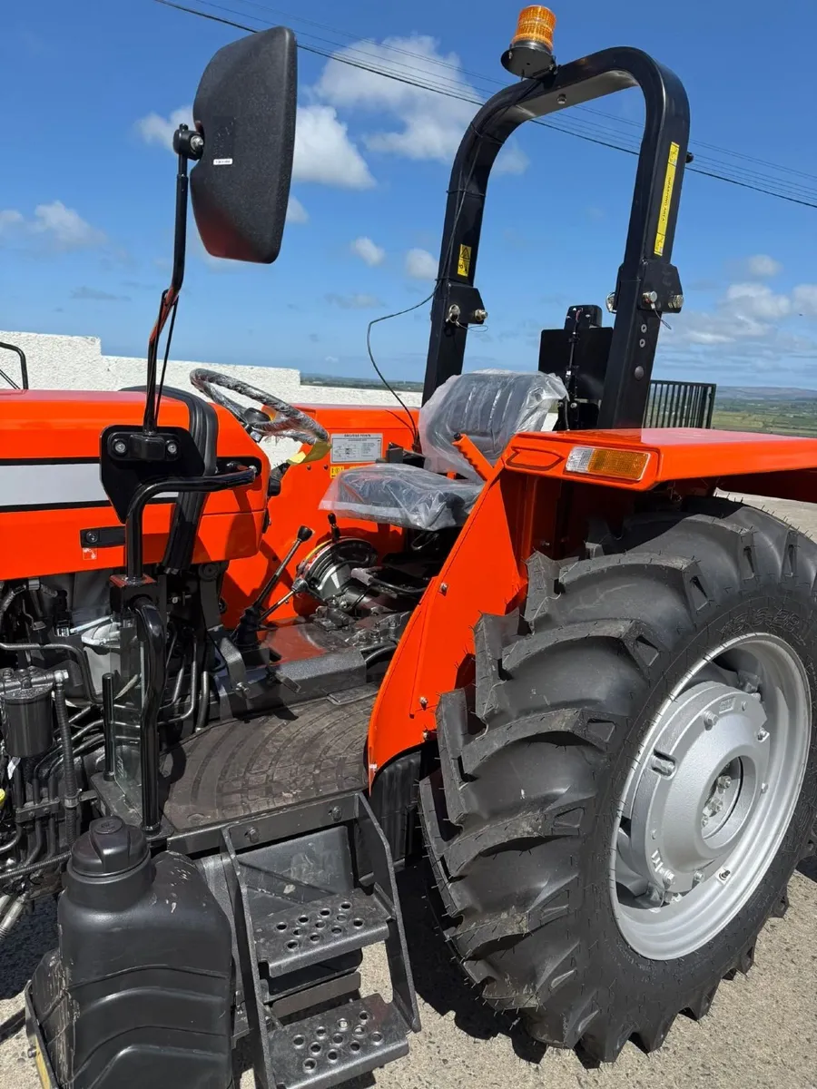 TAFE 6028 M Tractor - Image 3