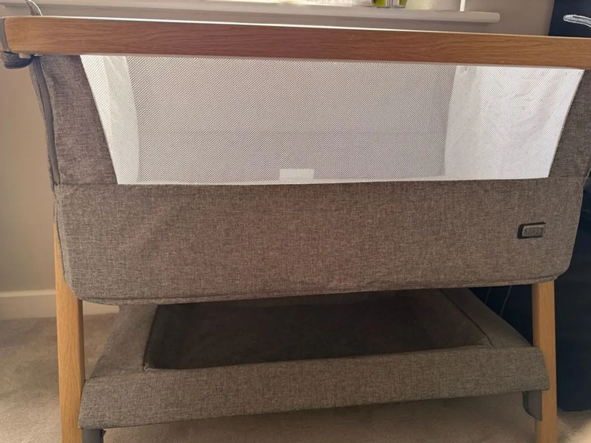 Tutti Bambini CoZee Bedside Crib - Image 2