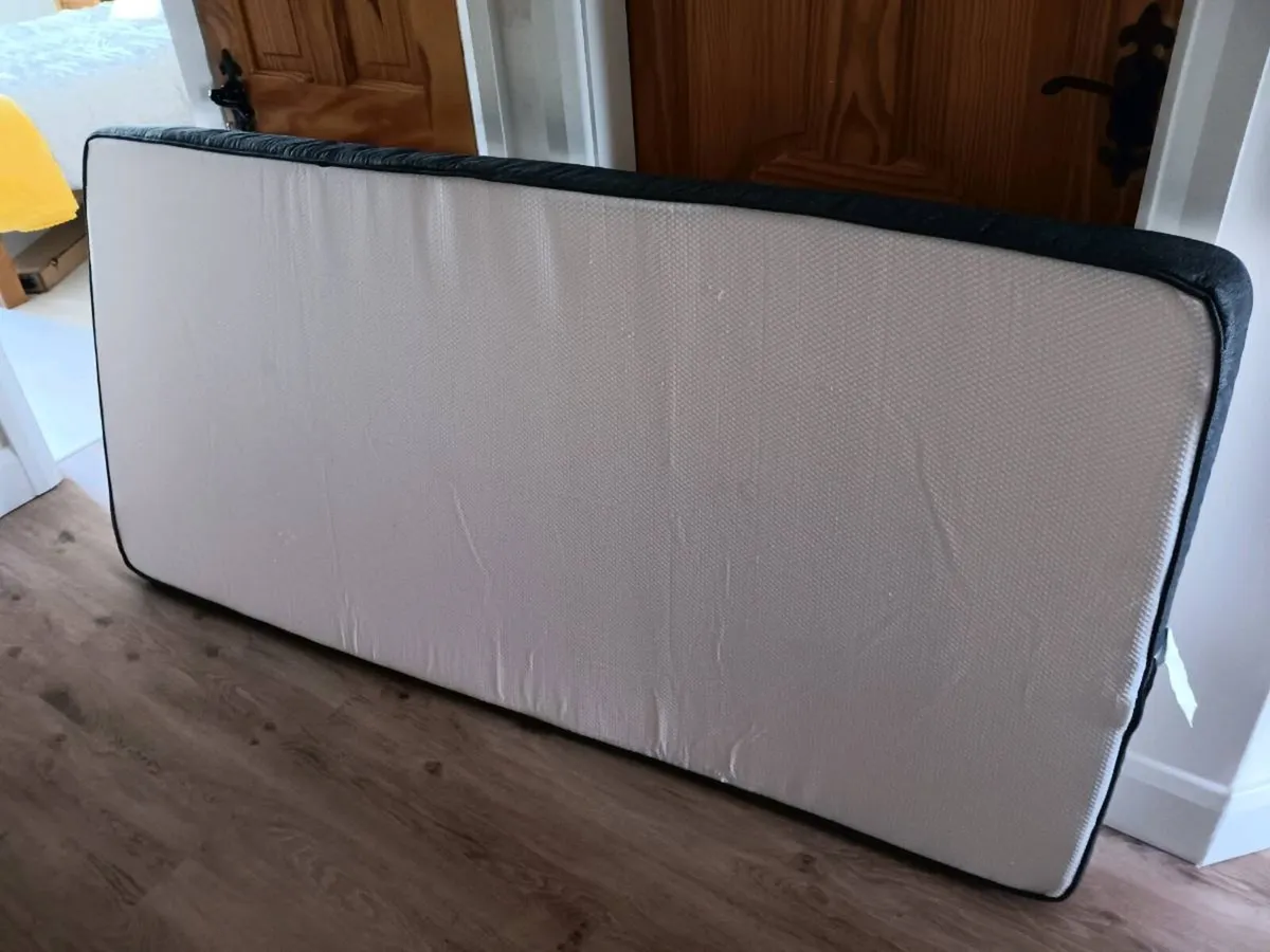 Single mattress - Image 3