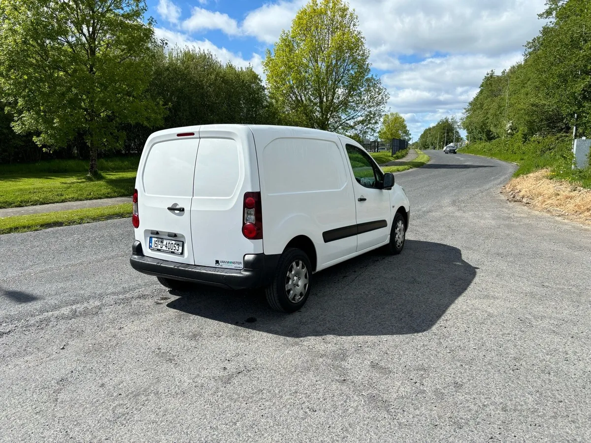 151 Peugeot Partner *Mint & Low miles* - Image 3