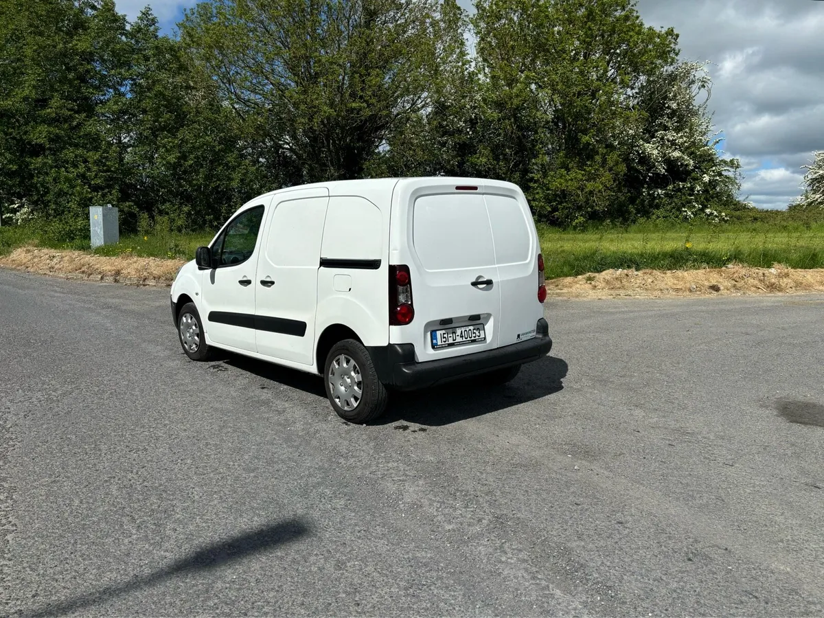 151 Peugeot Partner *Mint & Low miles* - Image 4