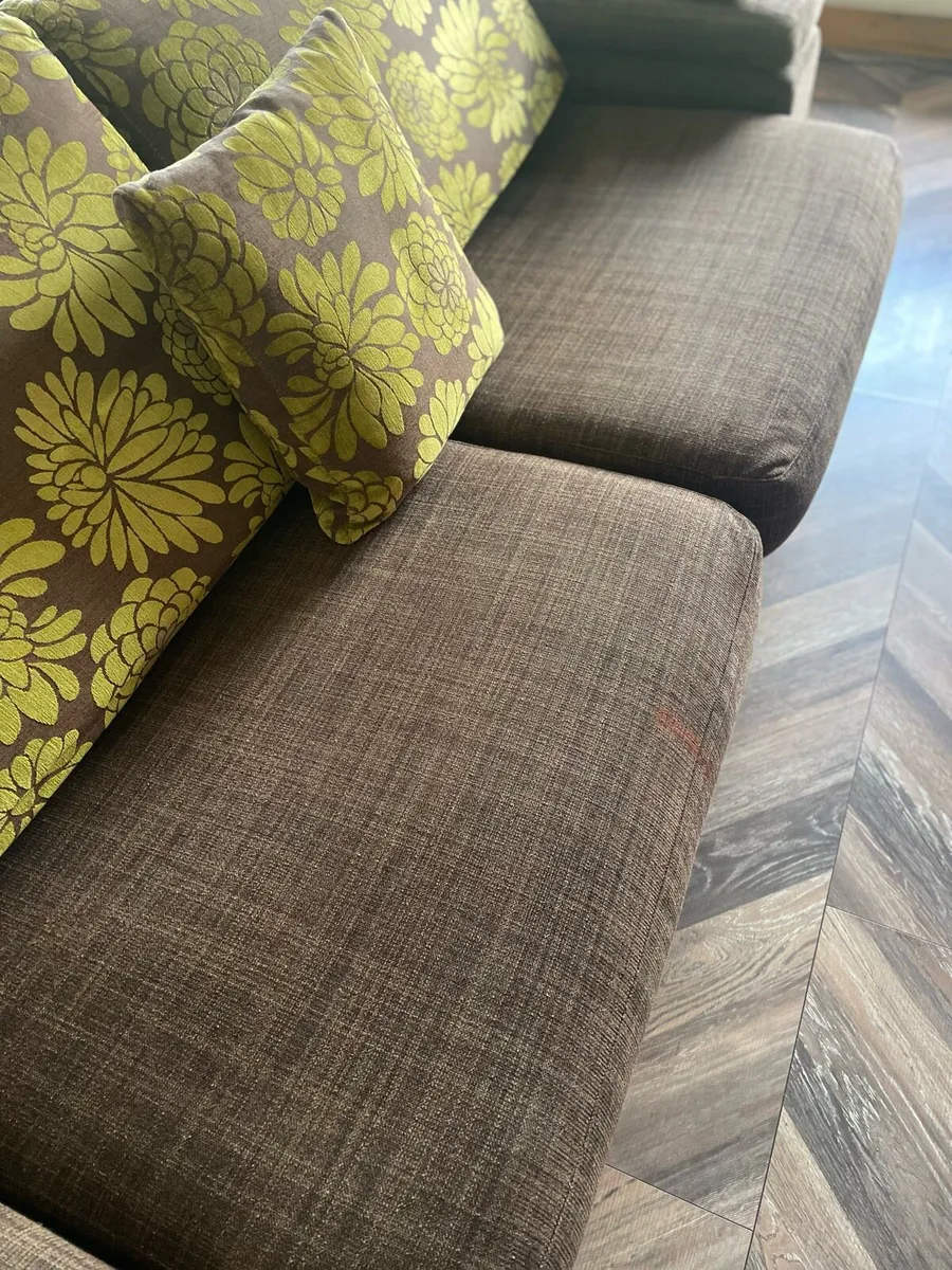 Fama couch - Image 2