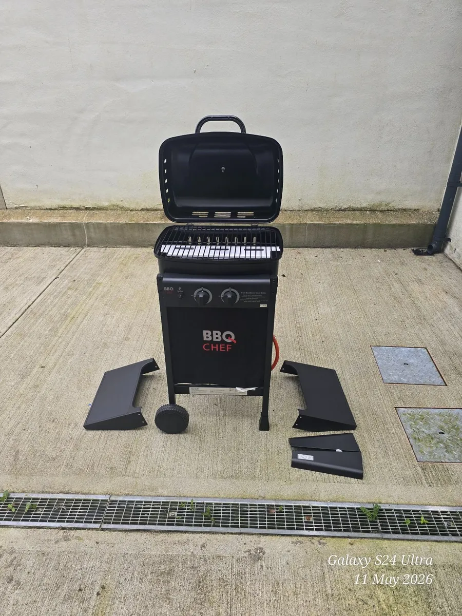 Gas Barbecue - Image 3