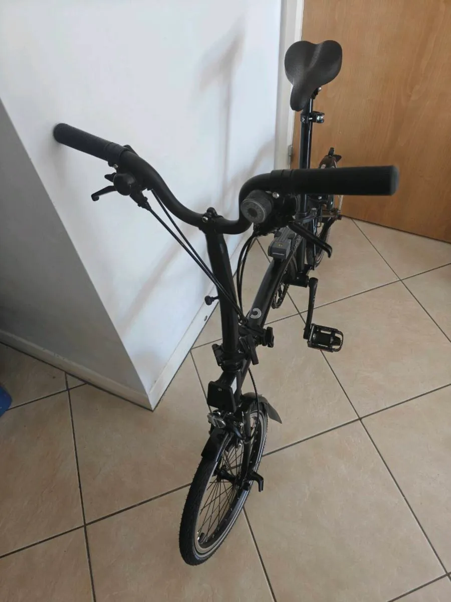 Brompton M6L (C Line Explore 6-Speed) 2025 Matte B - Image 4