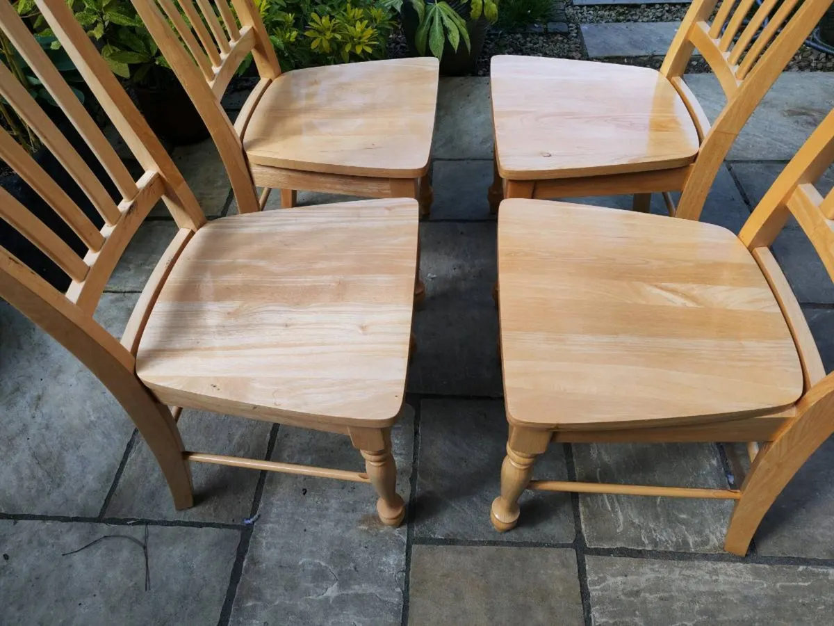8 kitchen dining chairs - Image 2