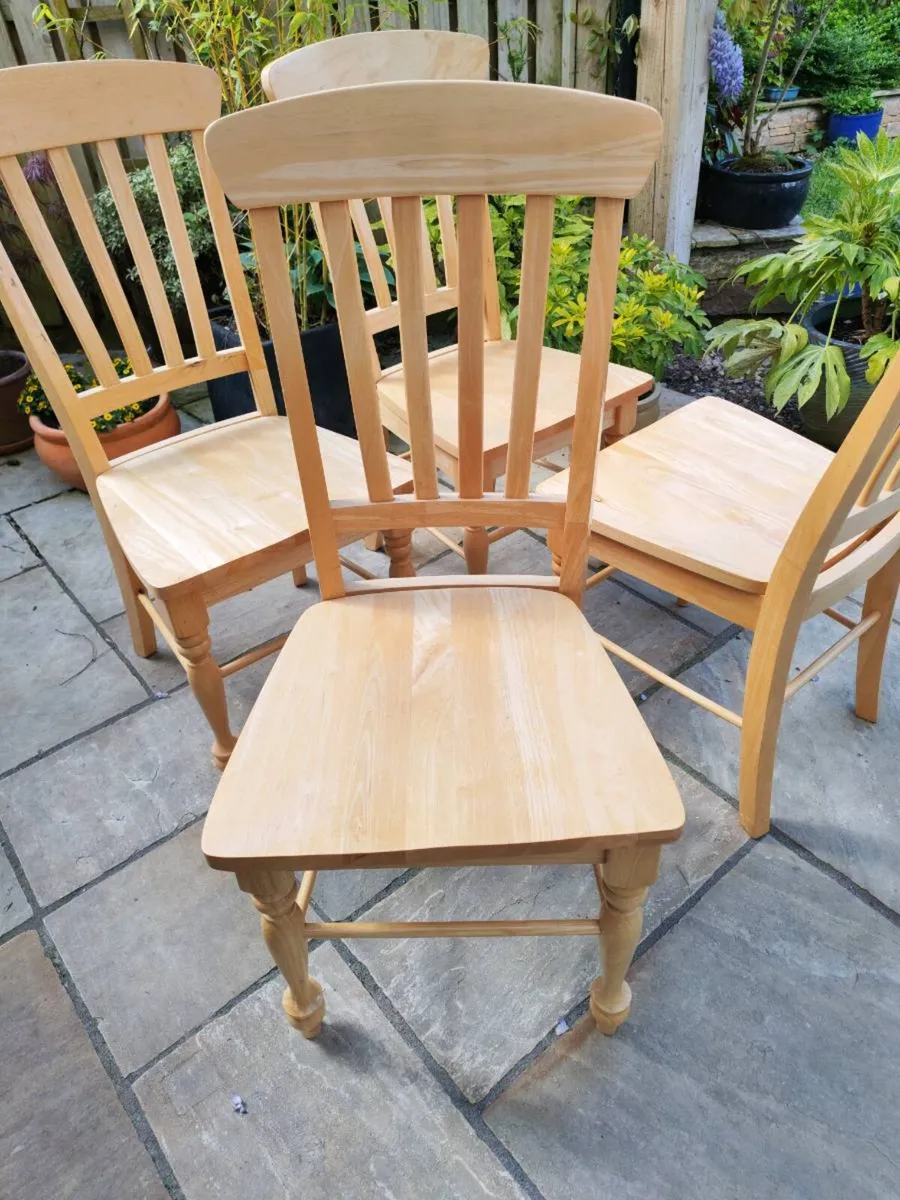 8 kitchen dining chairs - Image 4