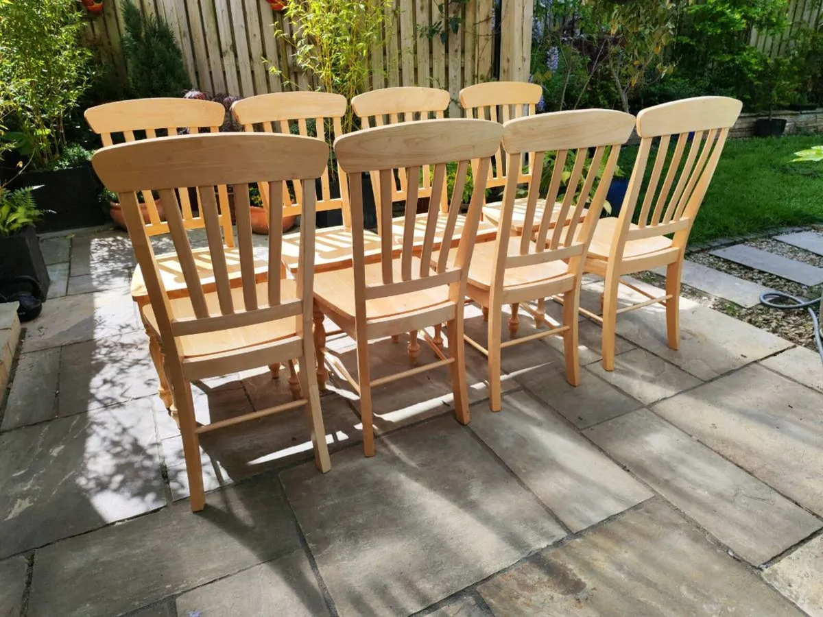 8 kitchen dining chairs - Image 1