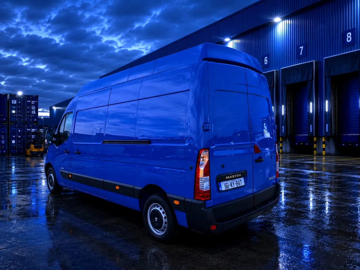 2016 Renault Master High Roof LWB New CVRT Test - Image 4