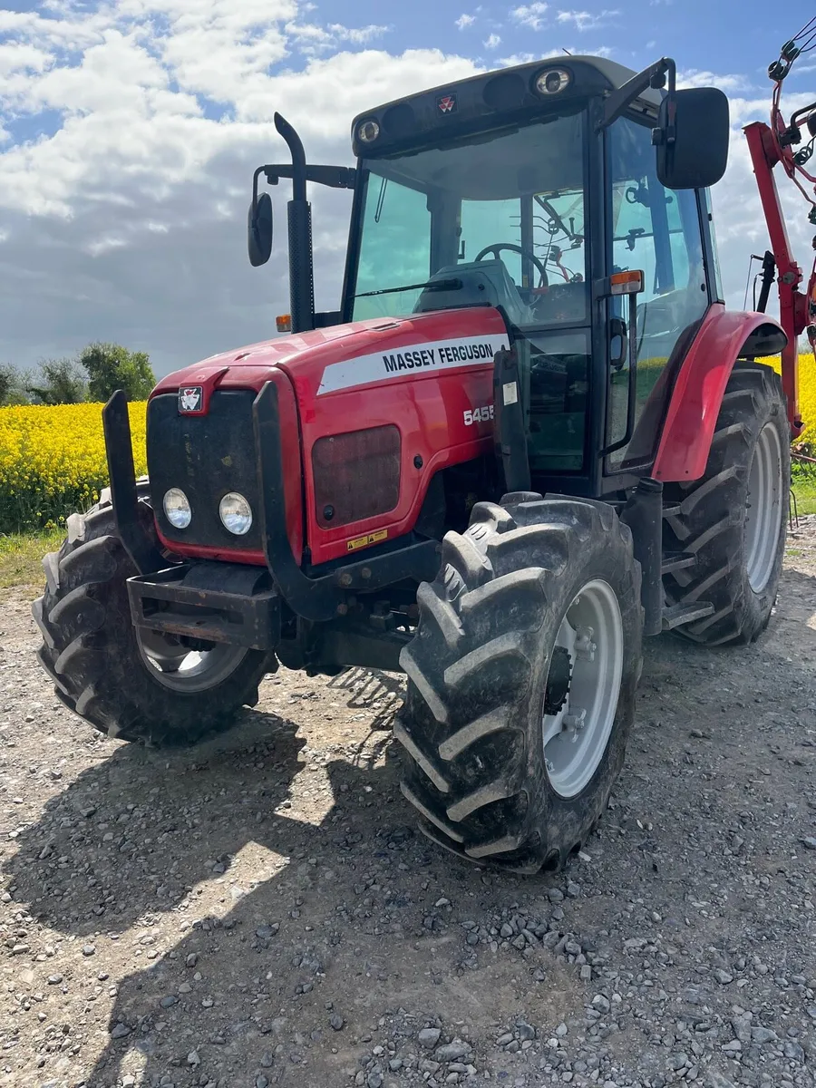 Massey Ferguson tractor - Image 2