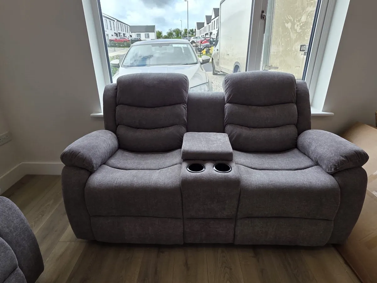 New Sofas 3+2 Recliner Sofas - Image 2