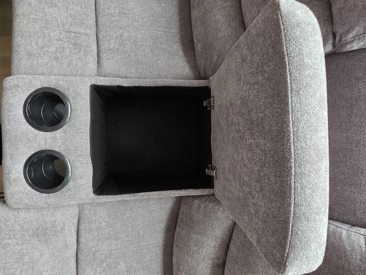 New Sofas 3+2 Recliner Sofas - Image 4
