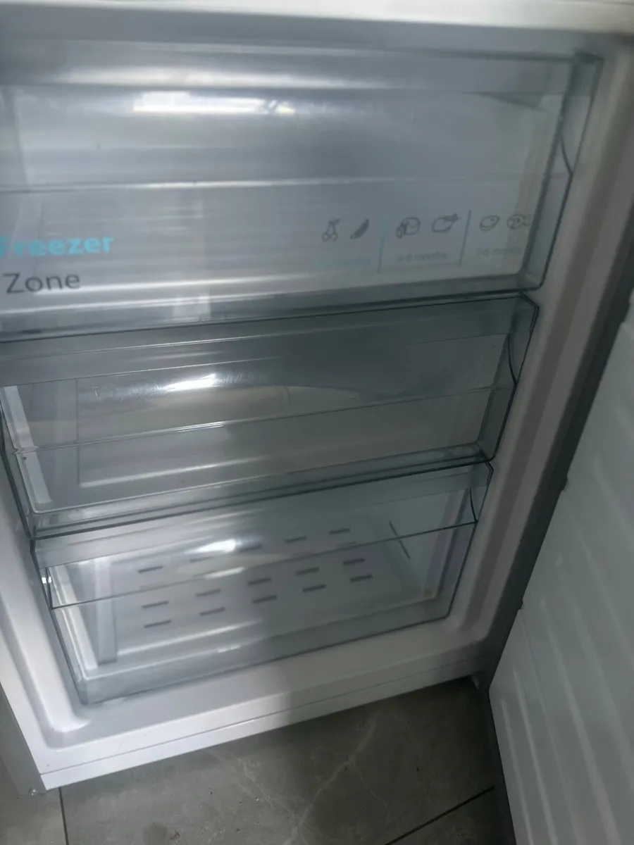 Fridge freezer - Image 3