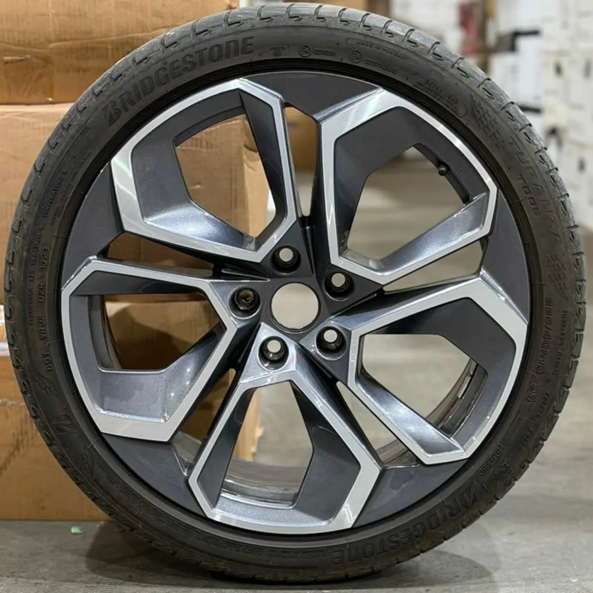 19" GENUINE SKODA OCTAVIA VRS MK4 ALLOYS - Image 4