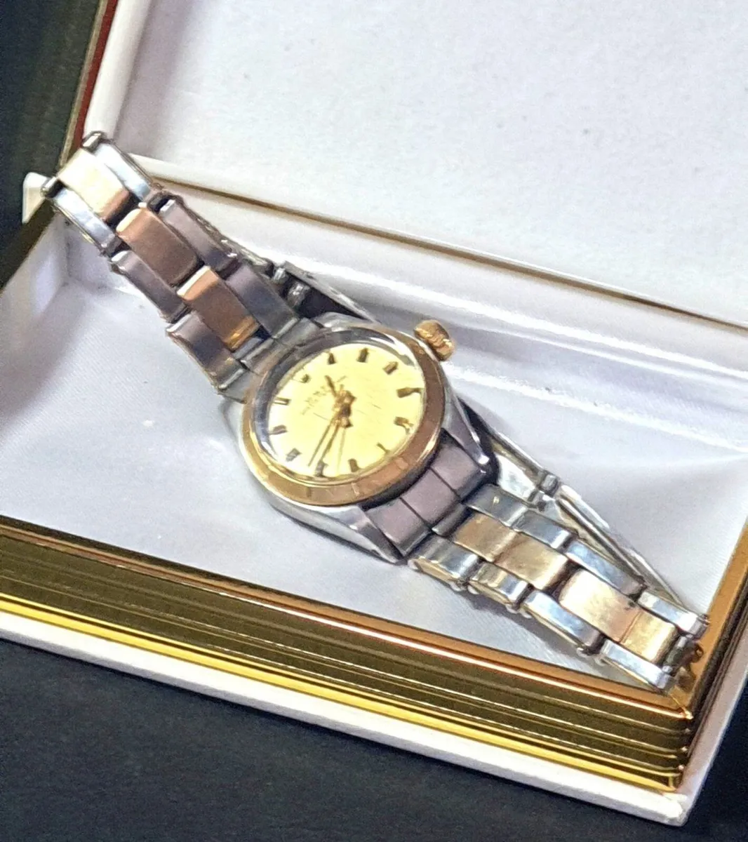Vintage Ladies Authentic Rolex Oyster Perpetual - Image 3