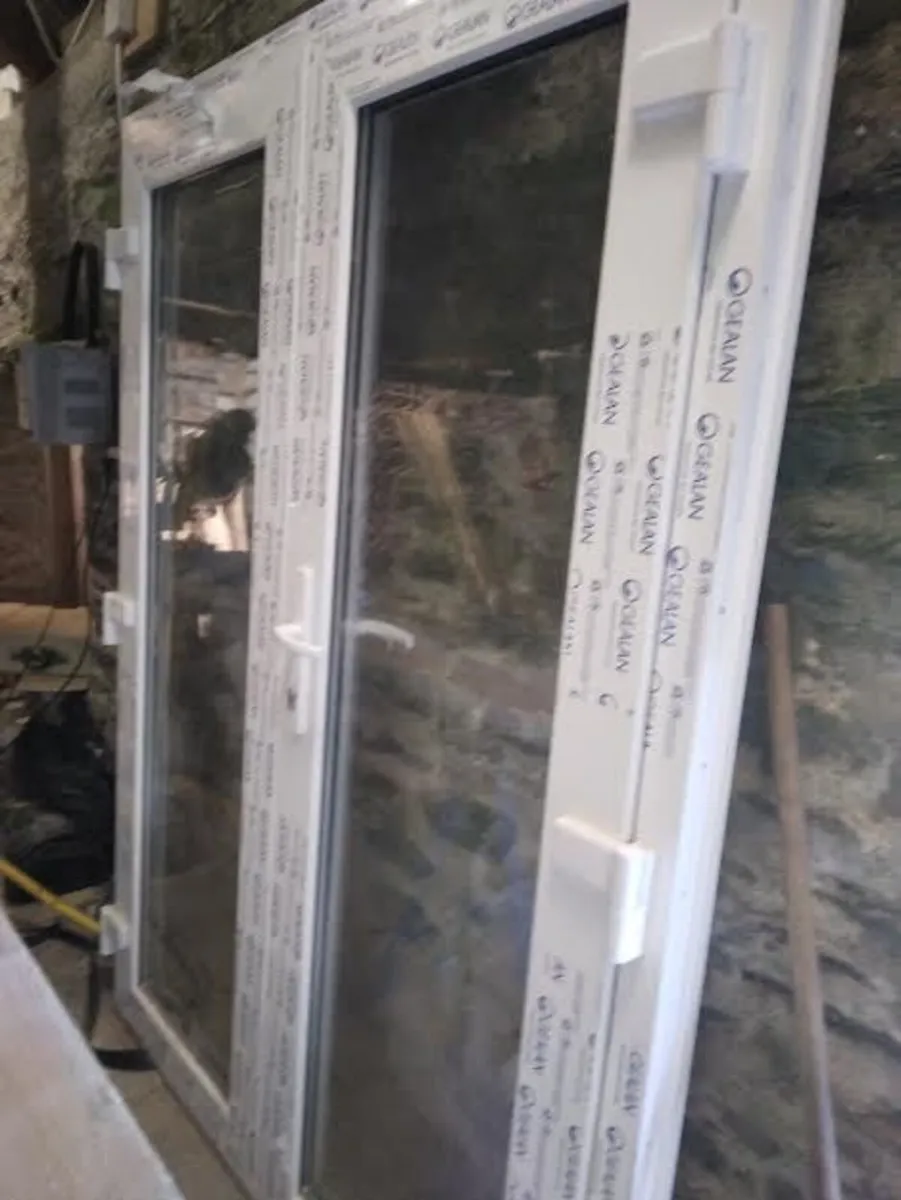 WINDOWS, PATIO  DOORS. - Image 3