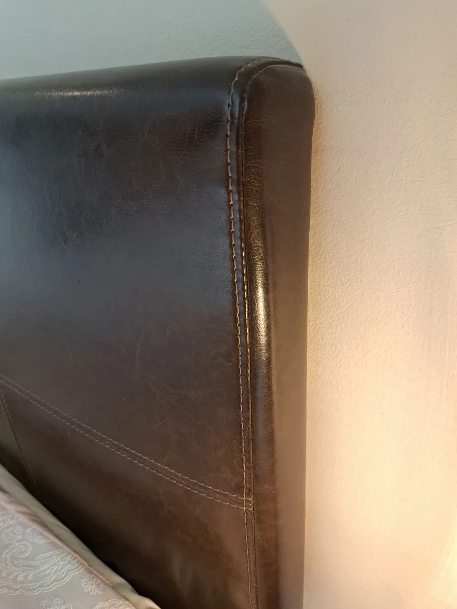 King size bed ,leather headboard - Image 3