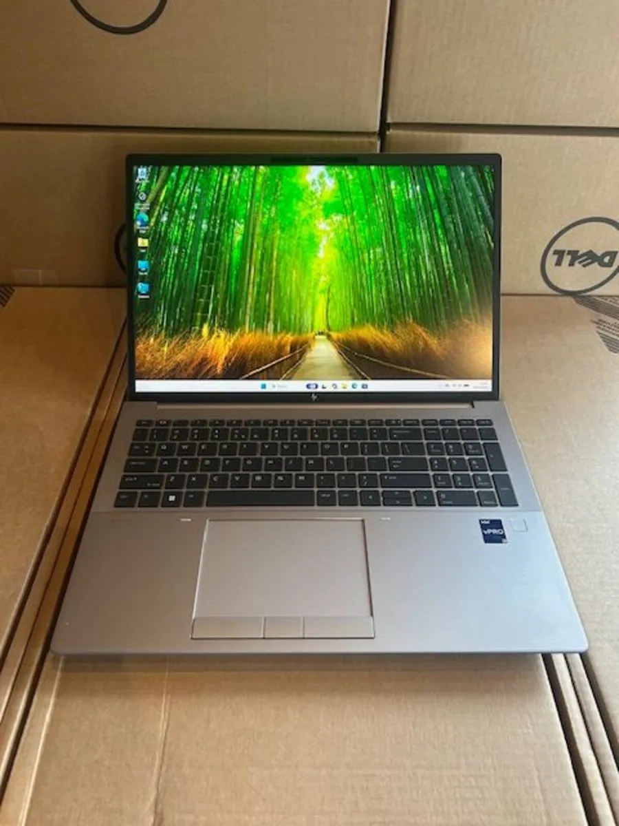 HP ZBook Fury 16 G9 12th Gen 8GB Graphics 11 Pro - Image 1