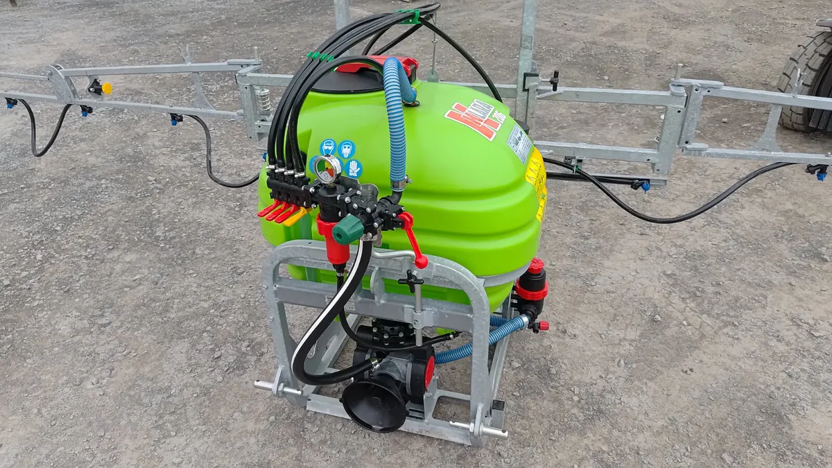 Sprayer  tolmet 1600€ New - Image 4