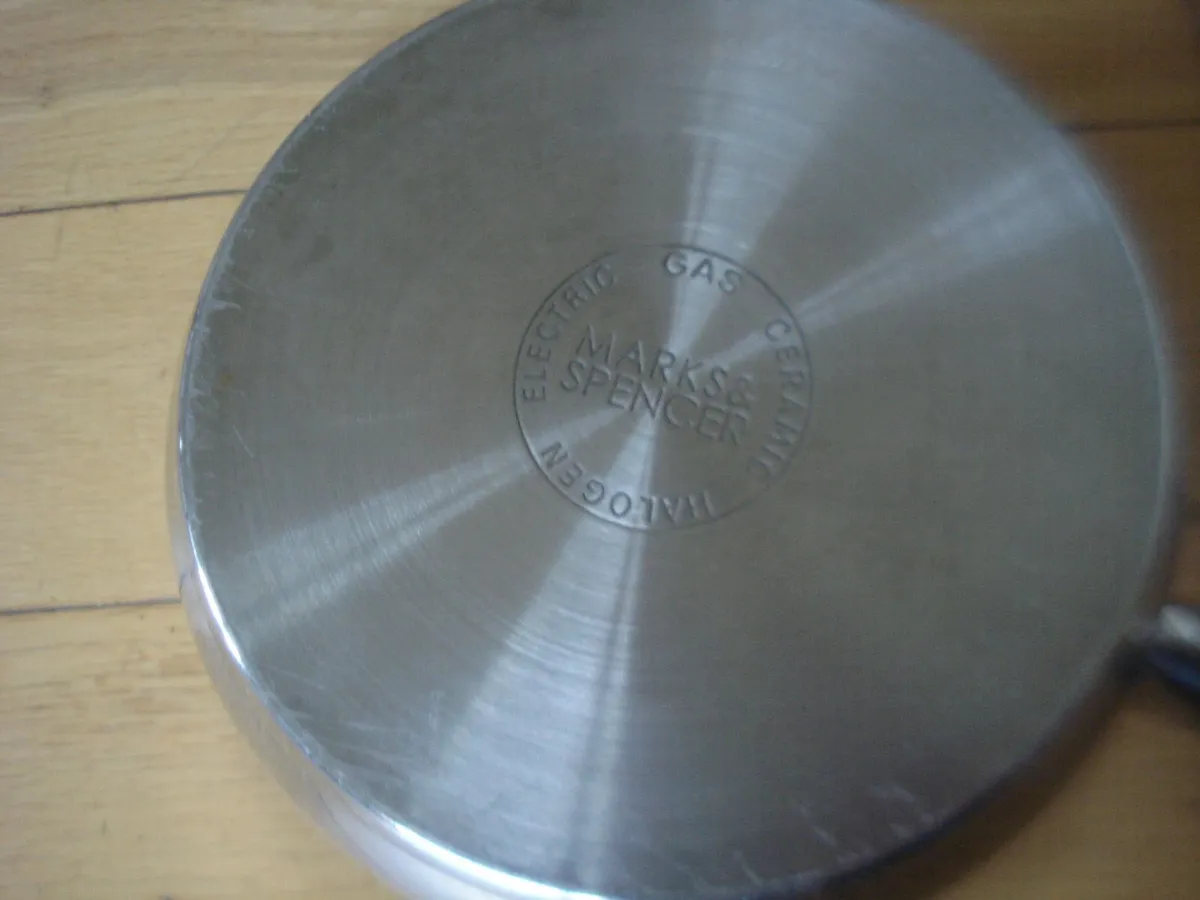 3 STAINLESS STEEL UNUSED COOKING POTS. - Image 3