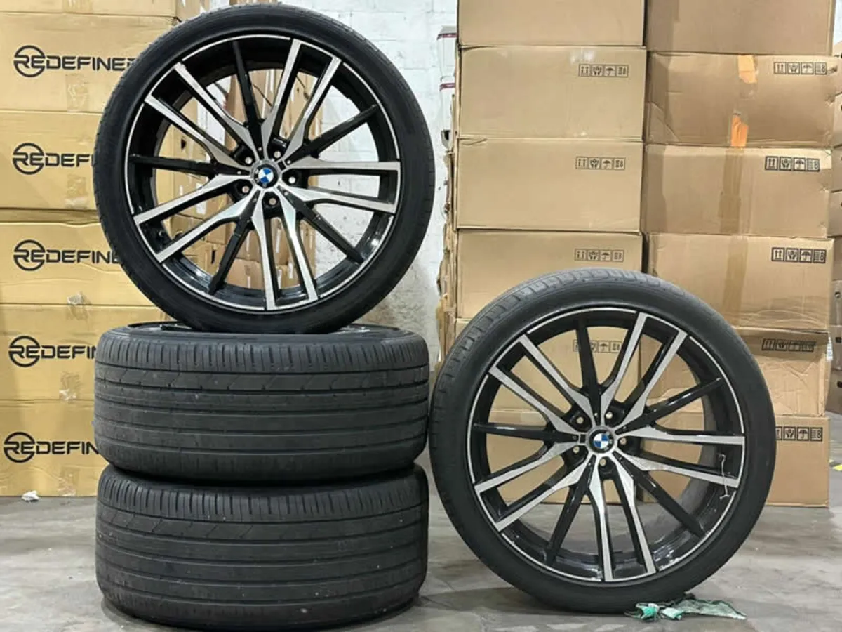 22" G05 M50D STYLE ALLOY WHEELS & TYRES 5x112 - Image 1