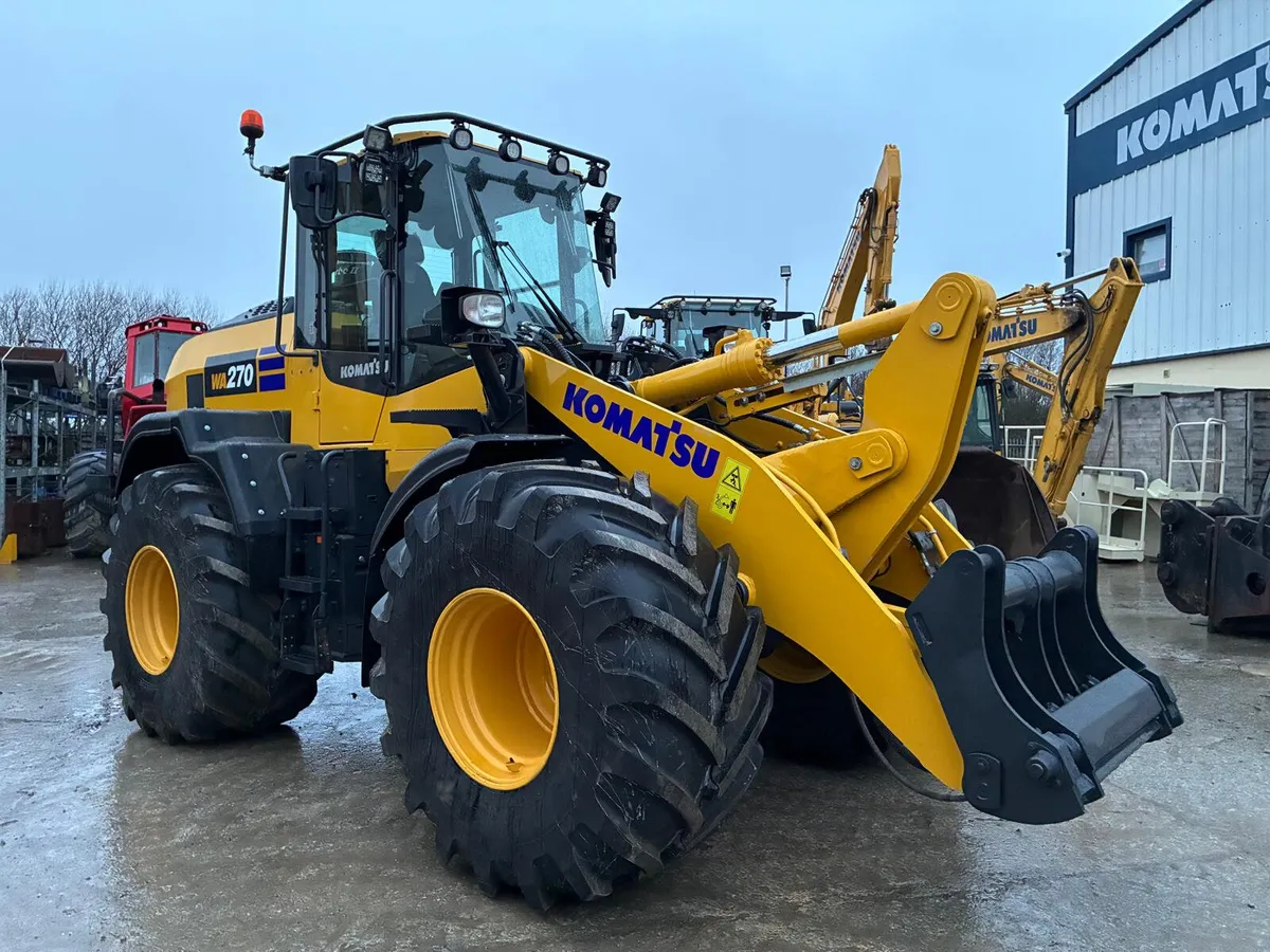 2023 Komatsu WA270-8 - Image 2