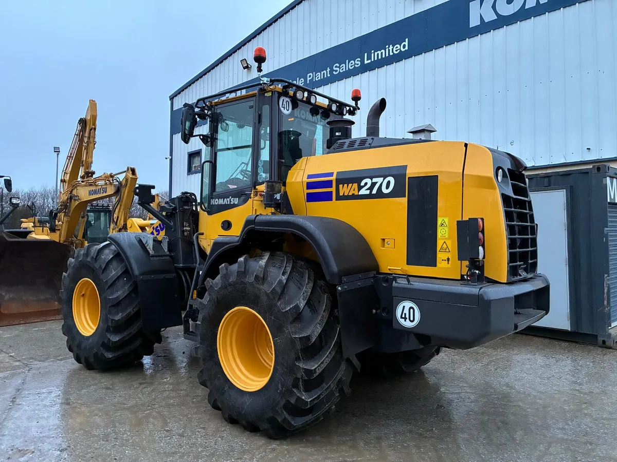 2023 Komatsu WA270-8 - Image 4