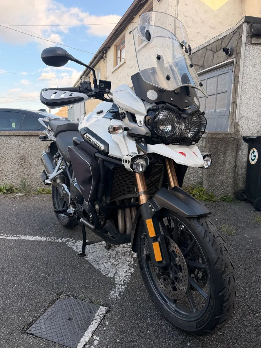 Triumph tiger 1200 & 800 2015 - Image 2