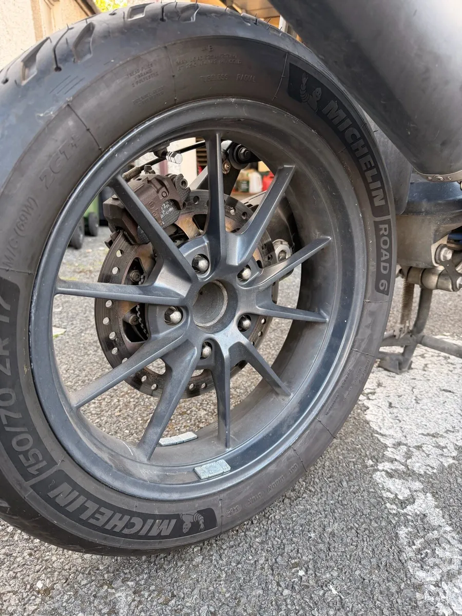 Triumph tiger 1200 & 800 2015 - Image 4