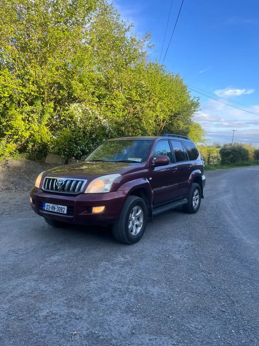 Land Cruiser crew cab - Image 1